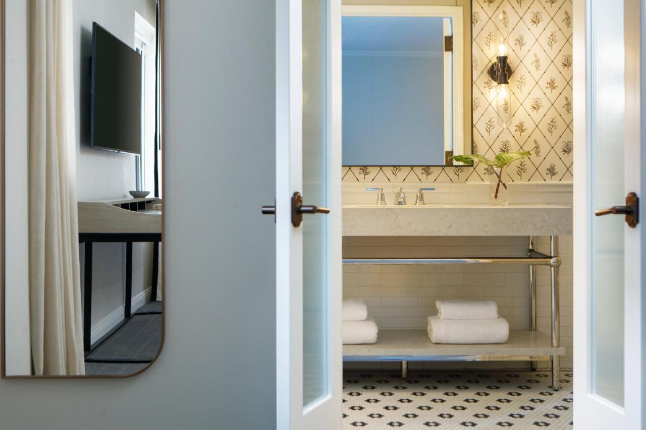 Kimpton Cottonwood Hotel By Ihg Omaha Exterior photo