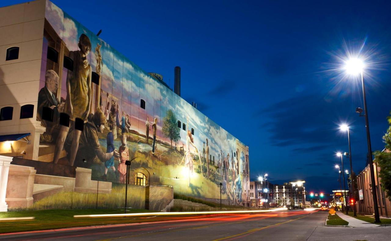 Kimpton Cottonwood Hotel By Ihg Omaha Exterior photo